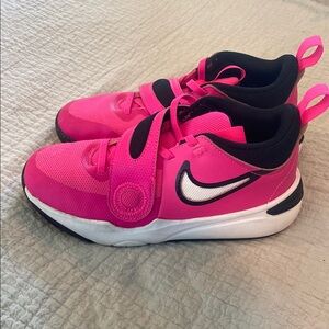 Nike Hustle Pink and Black Girls Sneakers